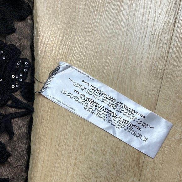 DRESS THE POPULATION Sharon Embellished Lace Evening Gown, SIZE SMALL 1303 - Picture 10 of 12